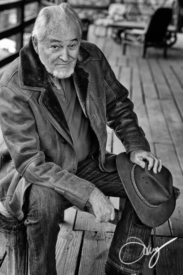 Dr. Gene Griessman Dr. Gene Griessman